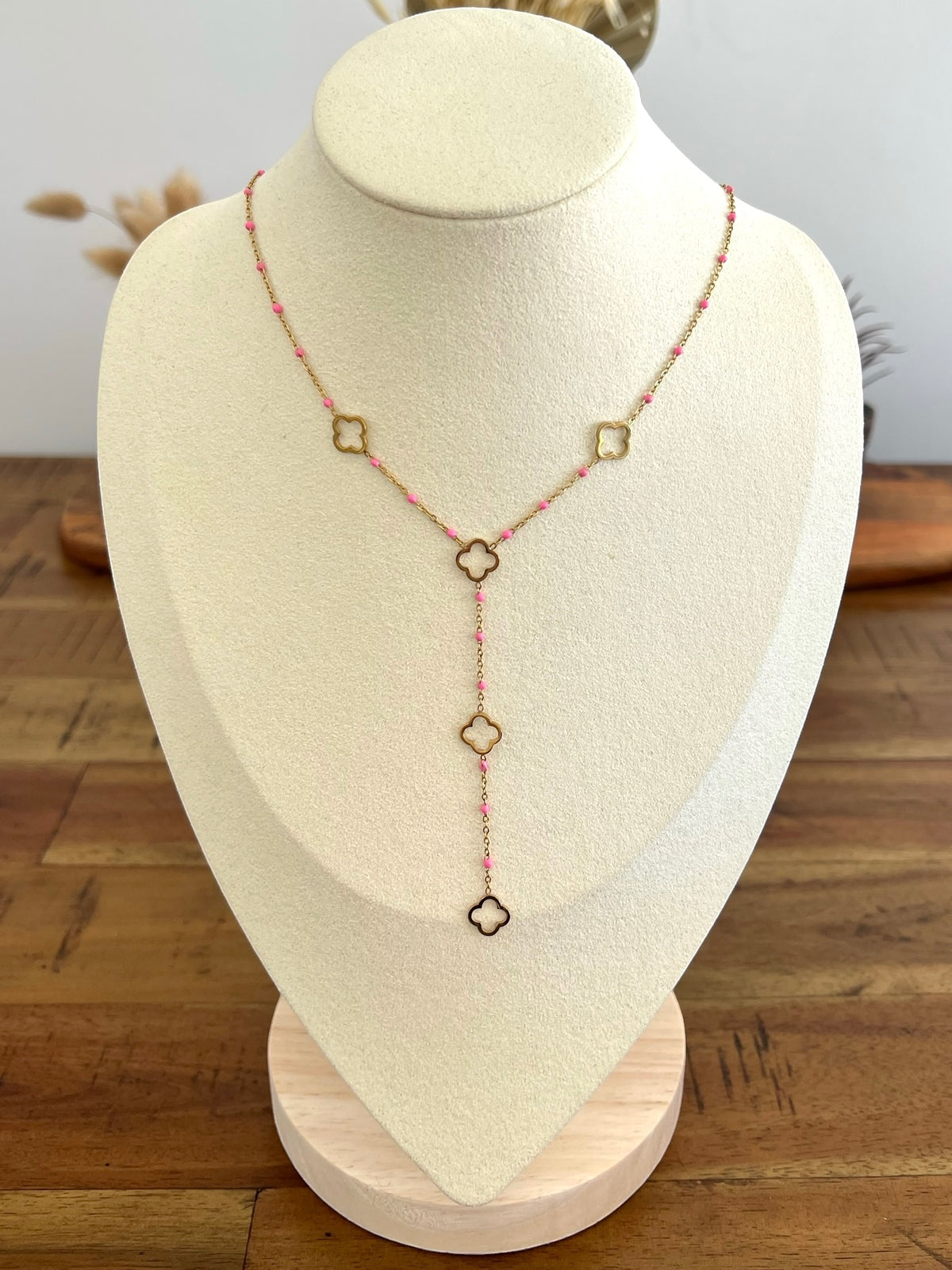 Collier Aria